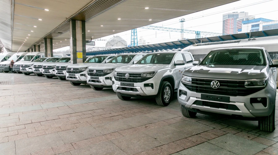 Germany hands over first 13 vehicles to Ukrainian Railways under broader support package