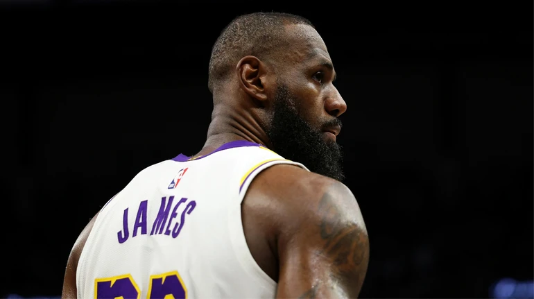 Леброн Джеймс став абсолютним рекордсменом НБА за кількістю влучань з гри