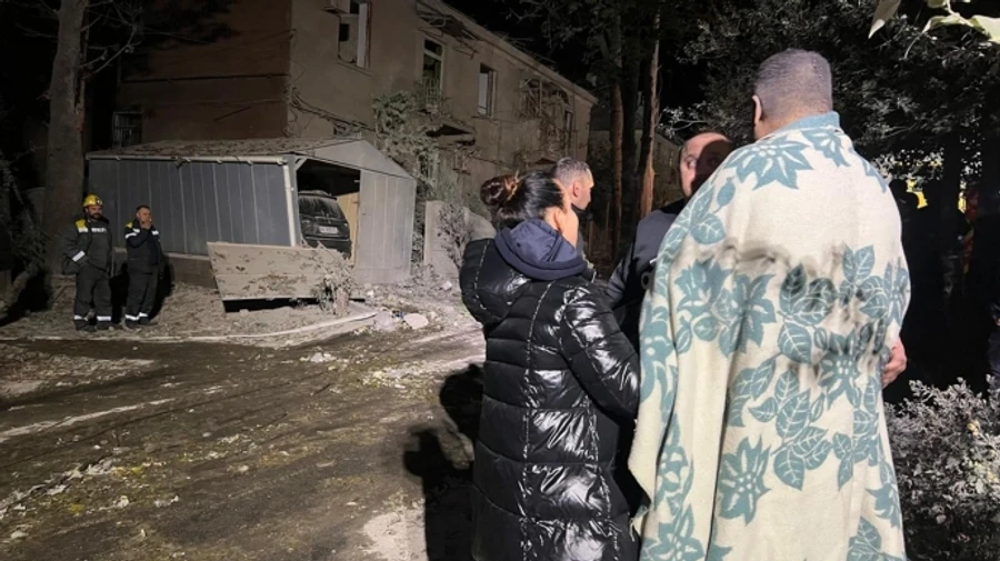 Russian missile attack on Dnipro kills police officer's wife and daughter