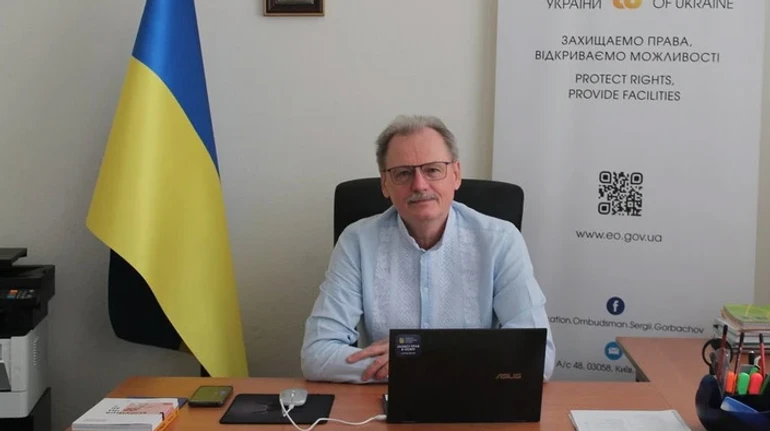 Закон не обязывает общаться в школе на украинском, и это проблема. Интервью с образовательным омбудсменом 