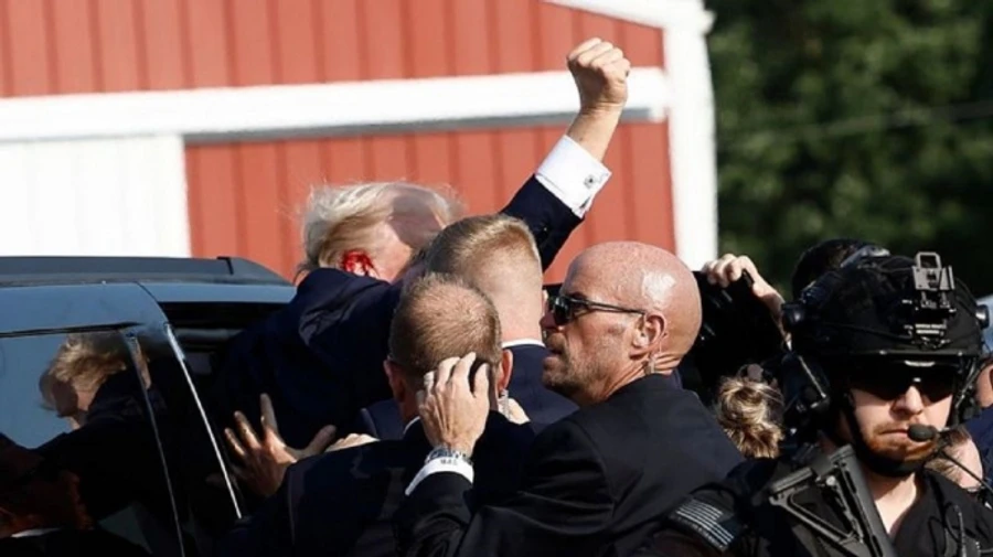 CNN: Стрілець на мітингу Трампа нейтралізований, загинув глядач