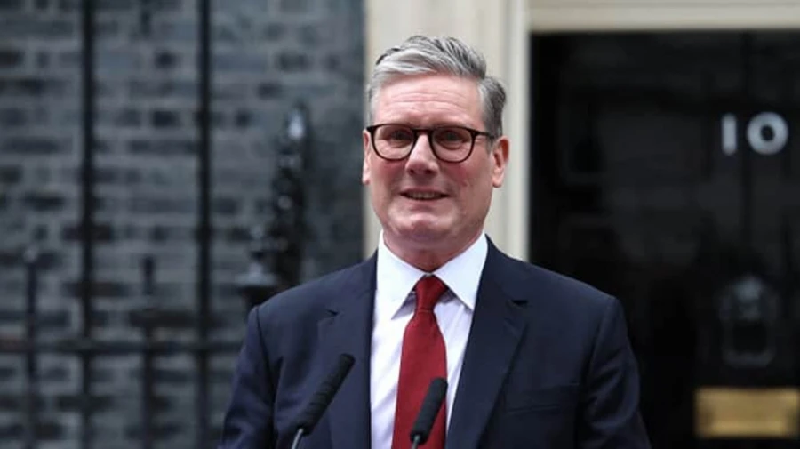 Starmer discusses sanctions on Russia with EU and US leaders ahead of Trump-Putin call