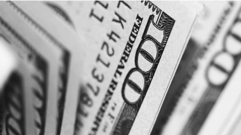 При обысках у экс-главы областной ВВК нашли почти миллион долларов – СМИ