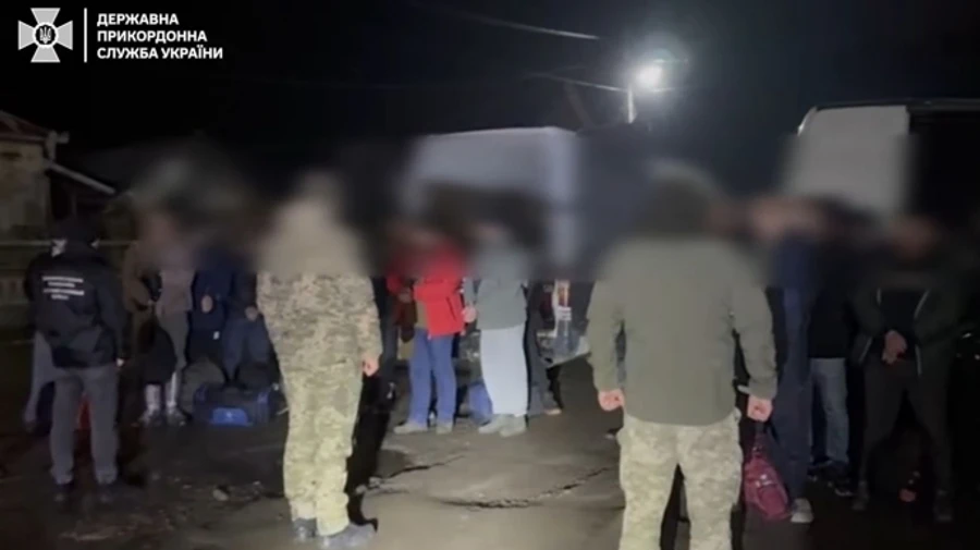 Абсолютний рекорд: група з 38 порушників намагалася виїхати до Угорщини