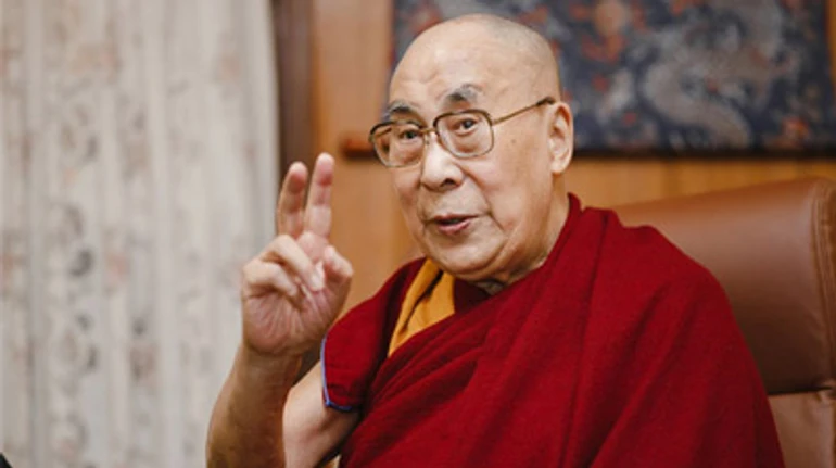 Далай-лама о COVID-19: Если ничего нельзя сделать, тогда просто принимаем