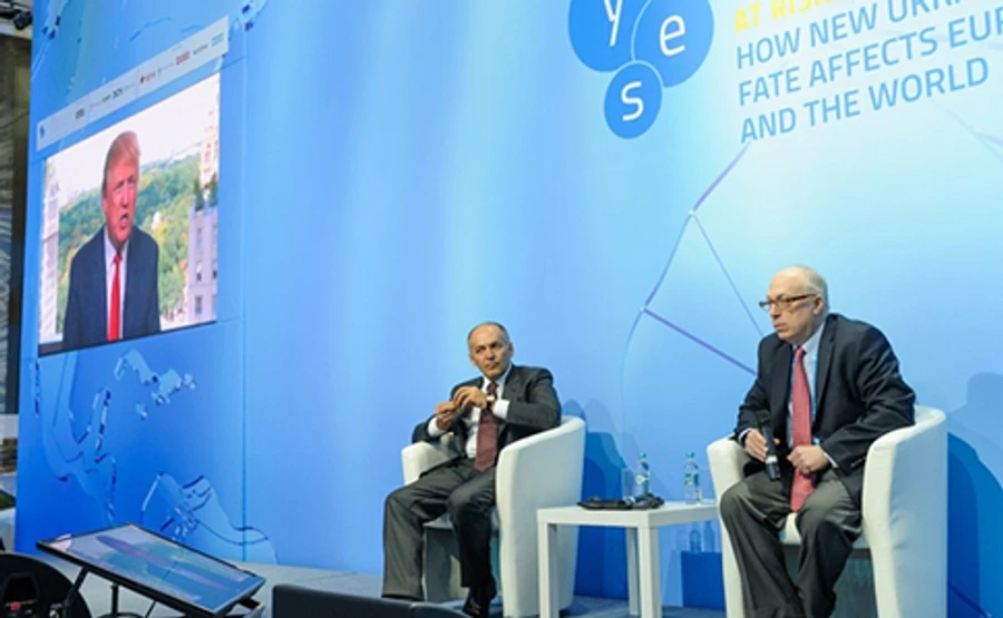 Мюллер розслідує виплату Пінчуком $150 тисяч у фонд Трампа