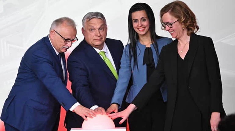 Зірвати Орбана з гачка Кремля: як змусити Угорщину відмовитися від російської нафти