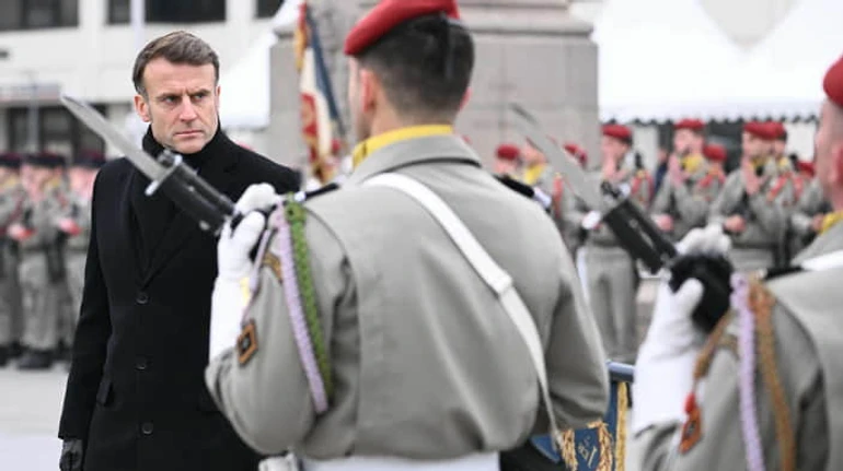 Непомітна перемога Макрона: як Франція почала вихід із політичної кризи