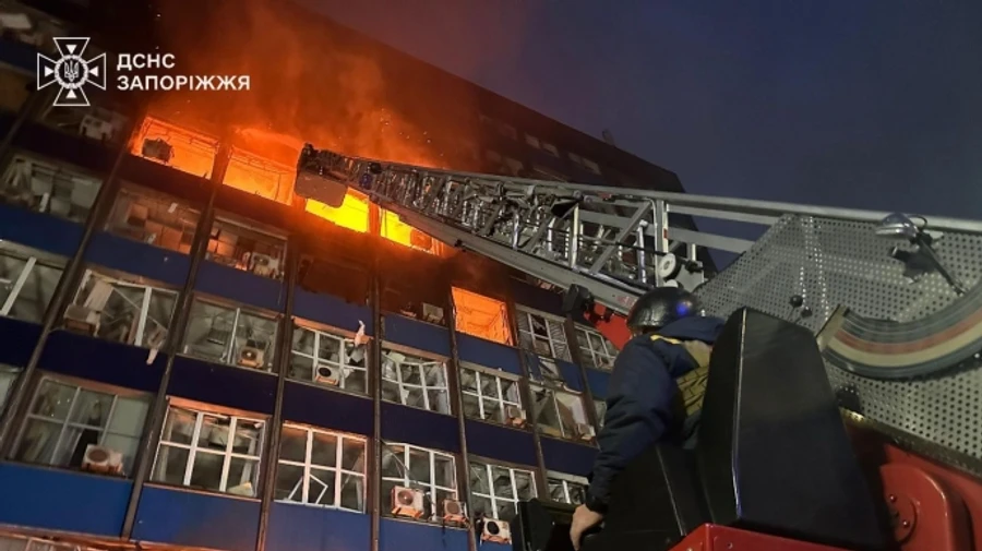 Search and rescue operations related to Russian attack on Zaporizhzhia are over: 13 killed, 63 injured, police say – photos, video