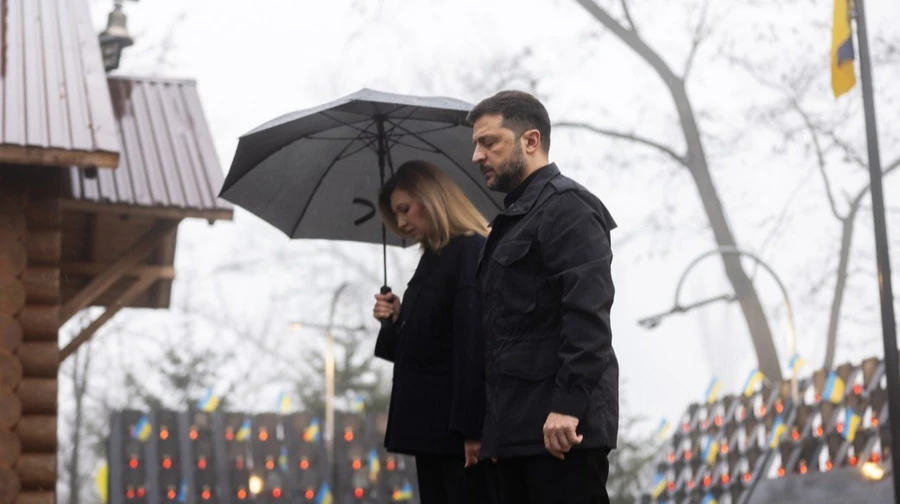 Ukraine marks Day of Dignity and Freedom: authorities honour the fallen – video