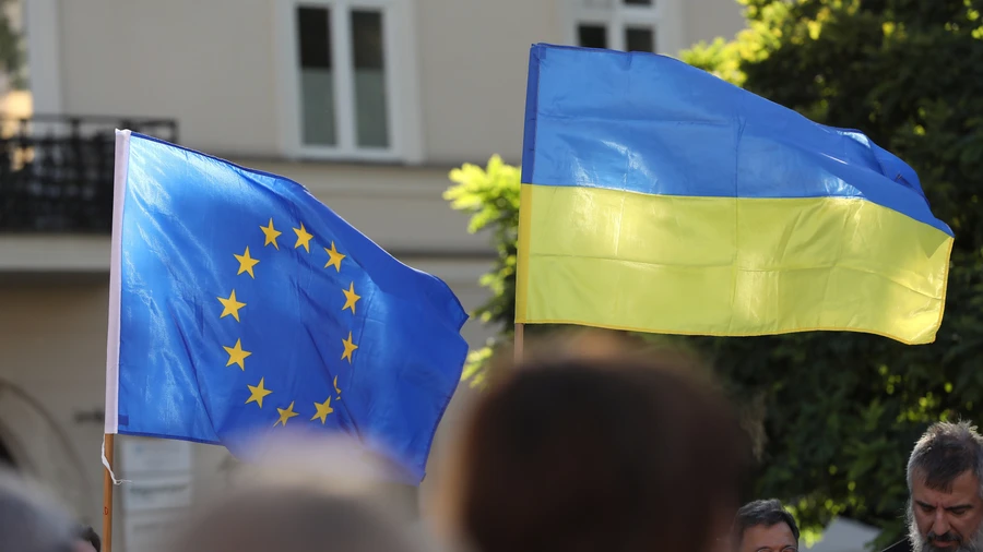 Опрос показал, сколько украинцев считают ЕС надежным партнером в сфере безопасности