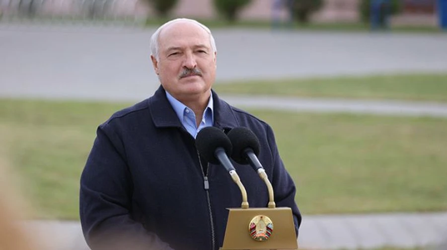 Lukashenko claims Ukraine will be ours and says he warned Zelenskyy