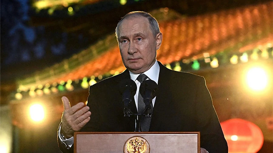 Путін: Літаки з Кинджалами патрулюватимуть Чорне море