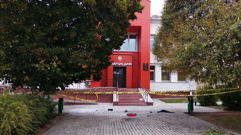 В Беларуси мужчина поджег себя возле отделения милиции