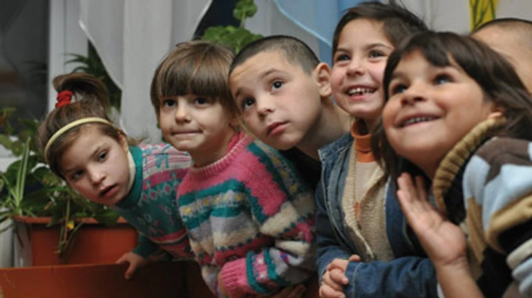 Лучше дайте удочку и научите ловить рыбу: как без ущерба помочь интернатам