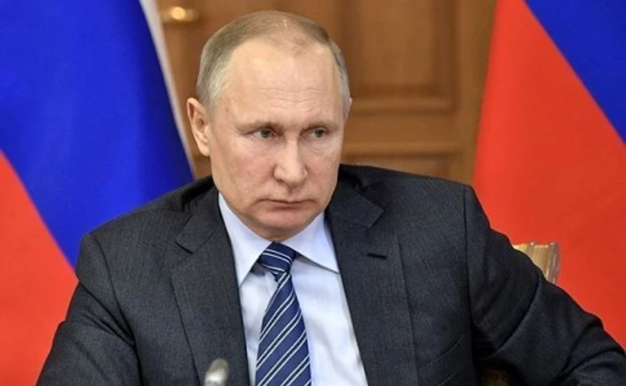 Путин верит, что благодарные потомки оценят его заслуги