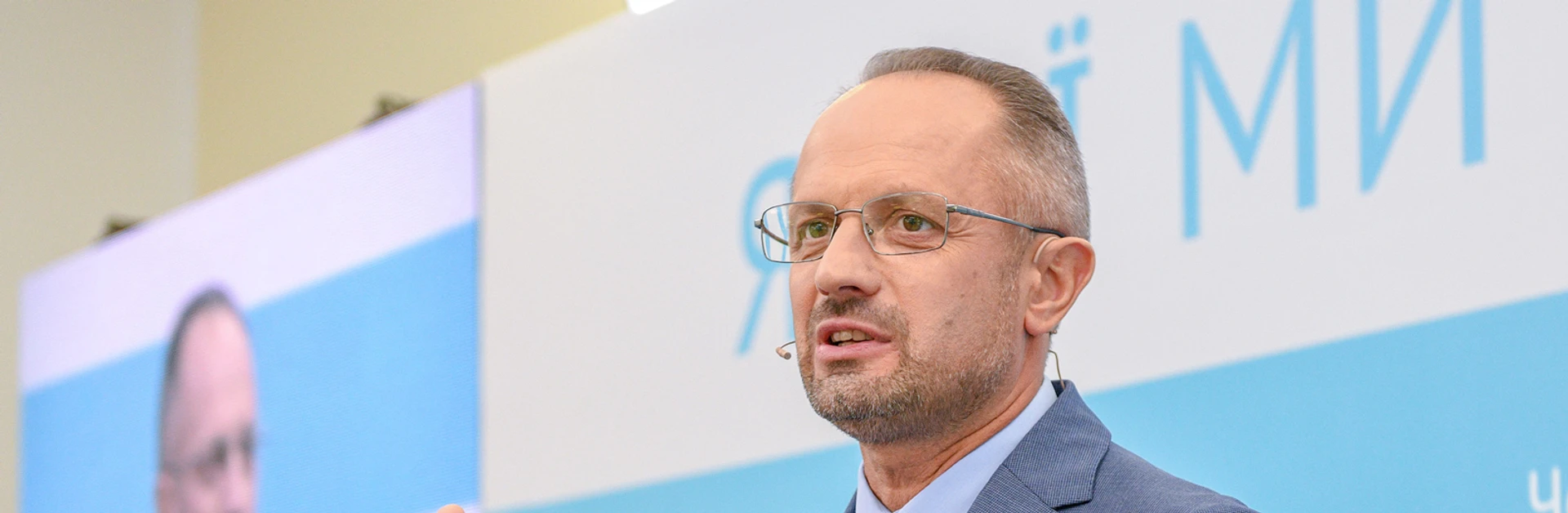 Зеленский подыгрывает агрессору. Что означает создание совместного органа с боевиками