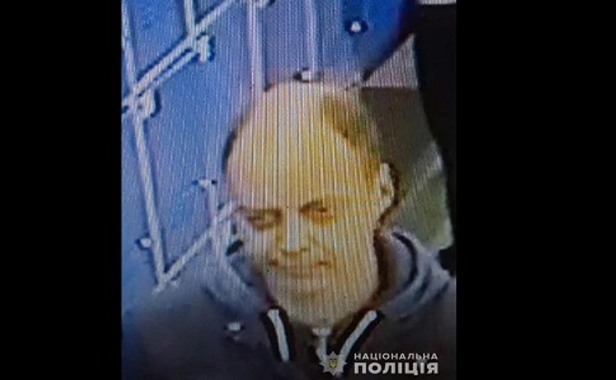 Опубліковано фото підозрюваного у нападі на активістку в Запоріжжі