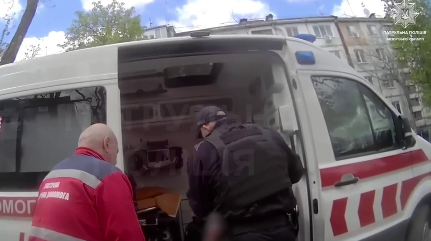 Зайшов сусід із гранатою: у Запоріжжі від вибуху загинула жінка, двоє людей поранені