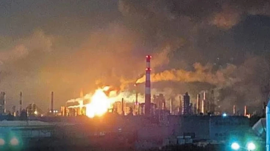 Damaged equipment at Ryazan oil refinery will take weeks to repair – Reuters