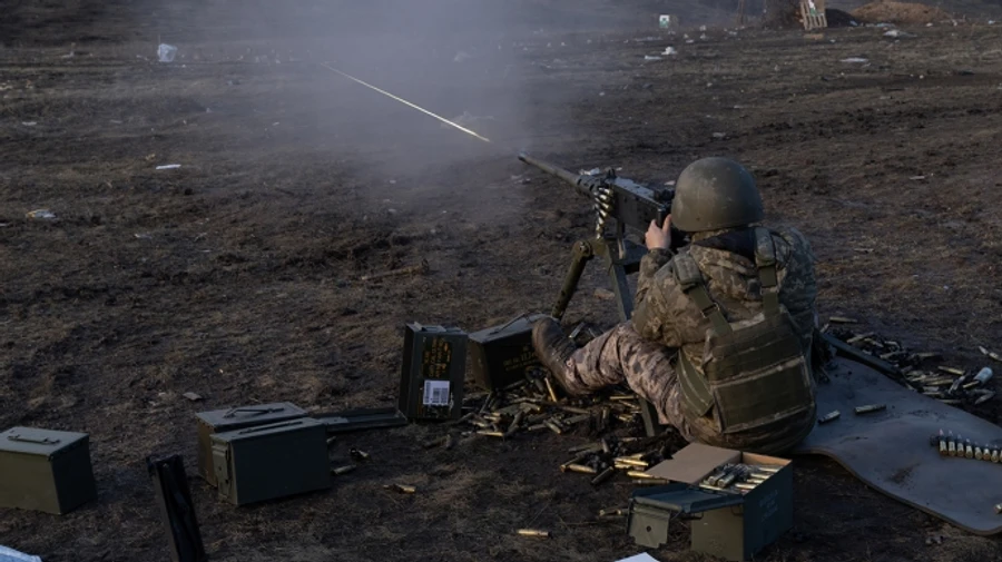 За сутки на фронте 170 боевых столкновений, россияне рвутся к Торецку - Генштаб