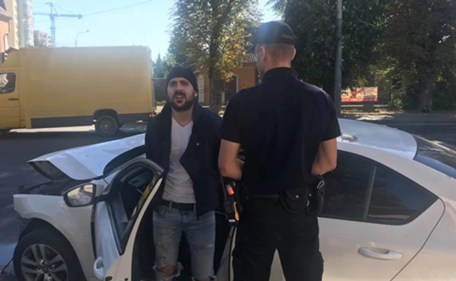 Син екс-функціонера Медведчука скоїв п'яну ДТП і погрожував журналістці