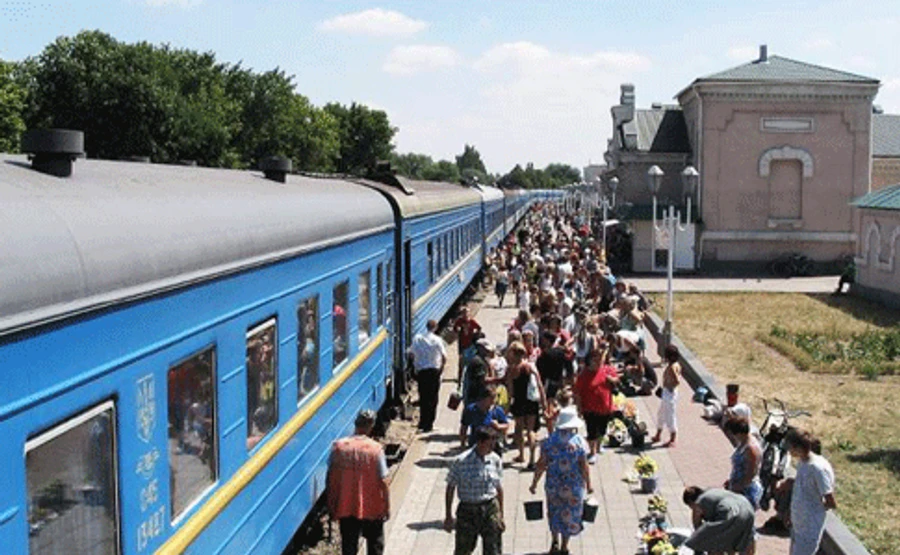 Через необережність залізничників постраждали 26 людей, які їхали на море