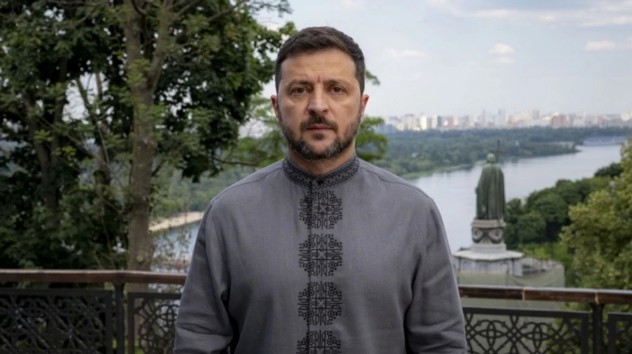 Українці тут були, є і будуть: Зеленський привітав із Днем державності