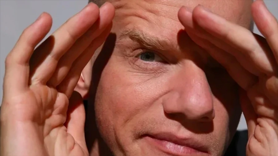 Russian actor replaces Serbian Putin supporter in third season of White Lotus – photos, video