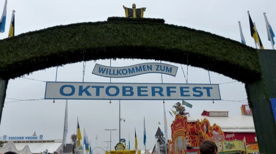 Угроза взрыва: в Мюнхене приостановили фестиваль Октоберфест