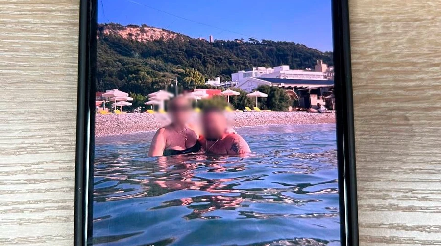 The deputy rested on a Greek island under the guise of a business trip - the police