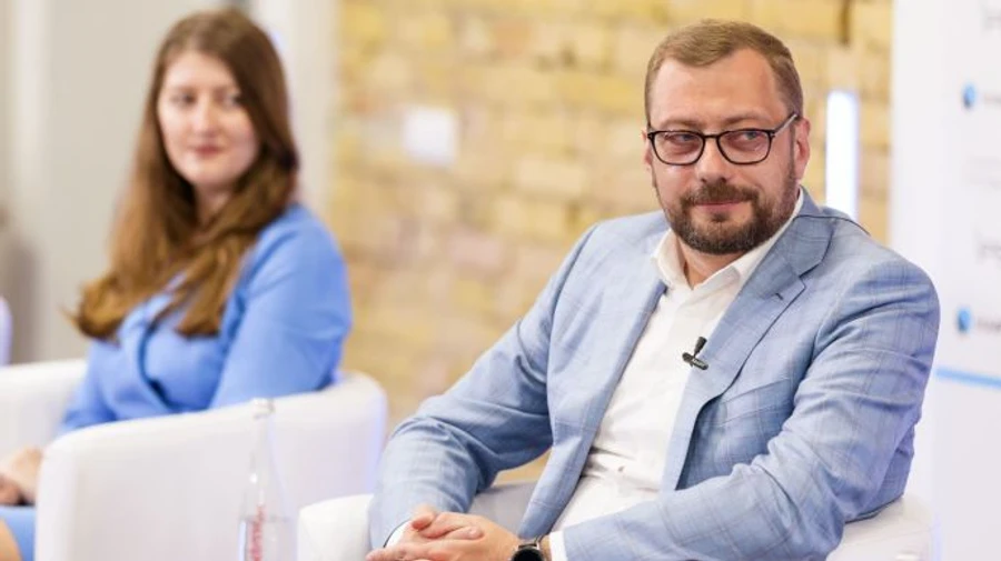 Кабмін погодив заміну голові Чернігівської ОДА Коваленко. Раніше звільнили її чоловіка - Хомчака