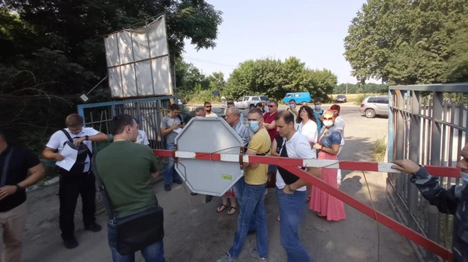 СБУ пришла на главную киевскую свалку