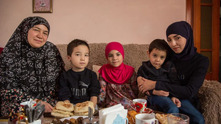 Жіночі вулиці Криму: історія Фатми Ісмаїлової, у якої ФСБ забрала чоловіка, батька і брата