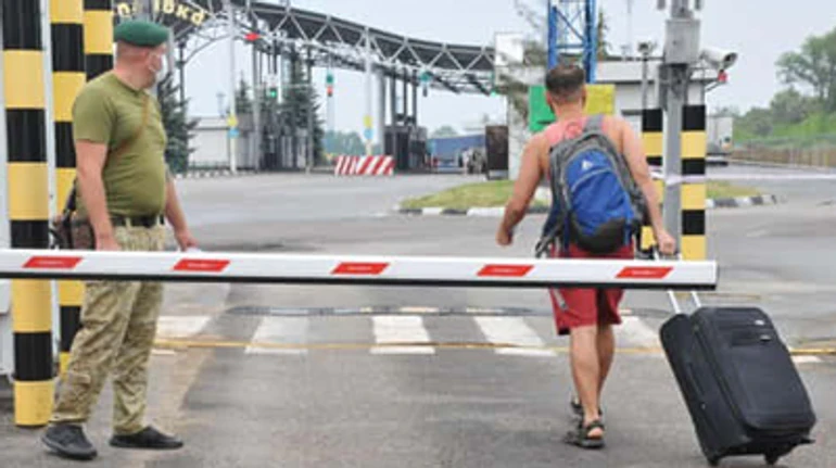 Имитация Европы: что не так в новых правилах пересечения границы Украины