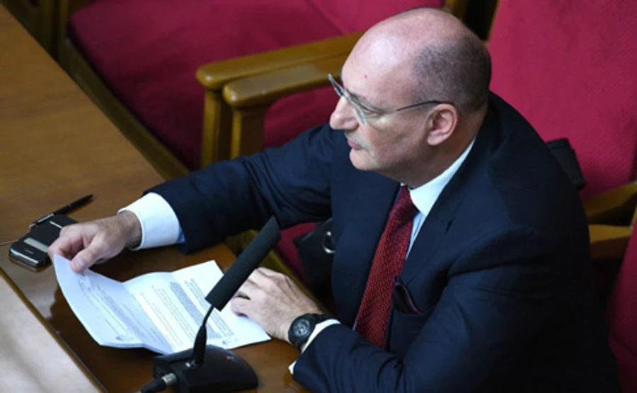 БПП снова будет продвигать ручного аудитора НАБУ – ЦПК