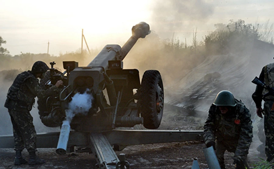 АТО: 70 обстрілів, бойовики били з забороненої зброї