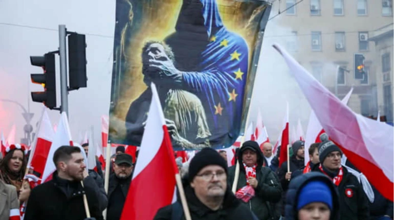 Прихована загроза: хто в Польщі хоче виходу з ЄС і чи можливий Polexit