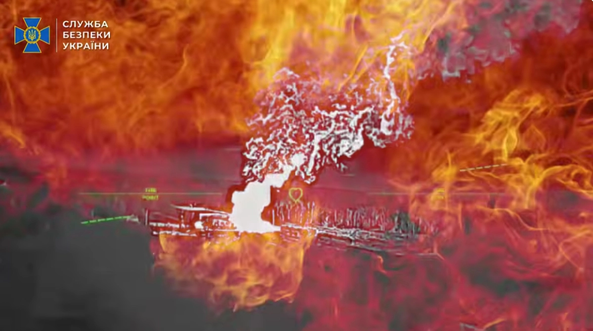 СБУ та СБС підірвали російські ешелони з пальним під Луганськом