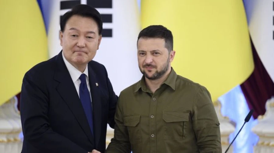 Zelenskyy calls on Korea to join G7 declaration on Ukraine