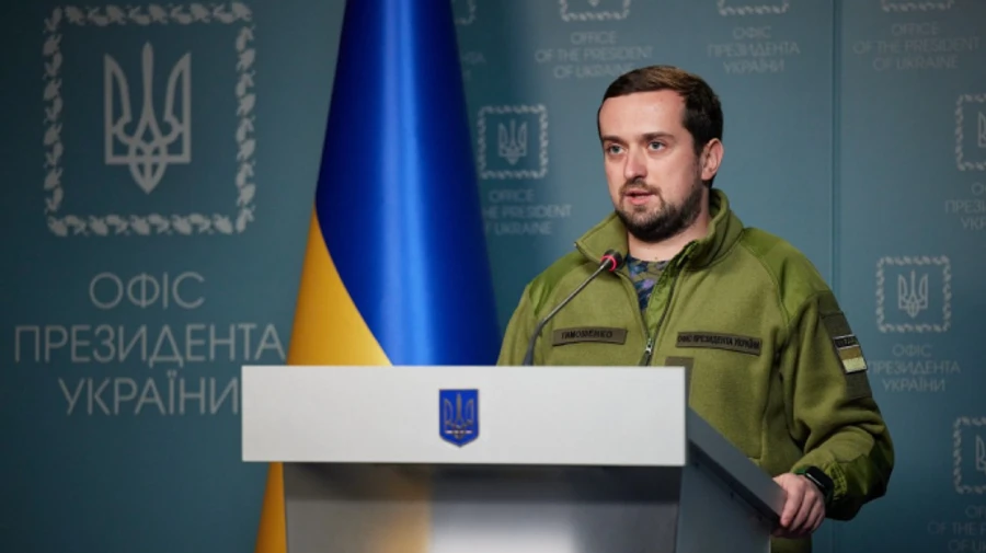 В Офисе президента говорят об эвакуации более 1500 человек в сутки, хотя гумкоридоров не было