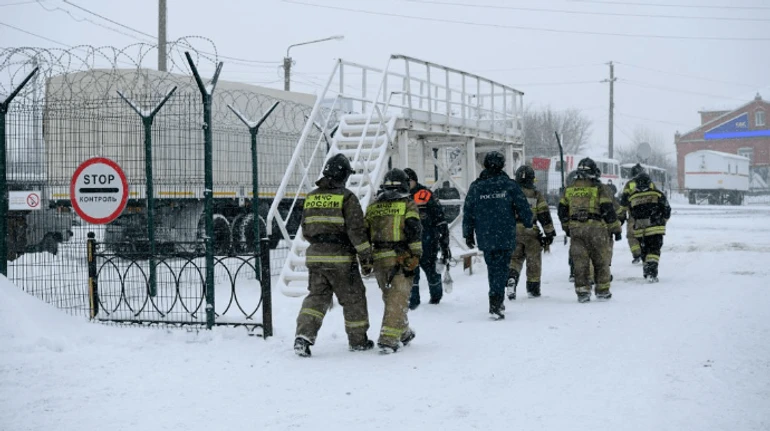 Головні новини четверга і ночі: обшуки у справі Шефіра, вибух на шахті в Росії
