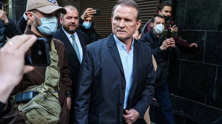 СМИ обнародовали все 35 часов пленок Медведчука