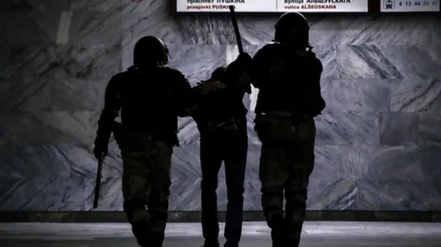 За три дні у Білорусі затримали 6 тисяч осіб