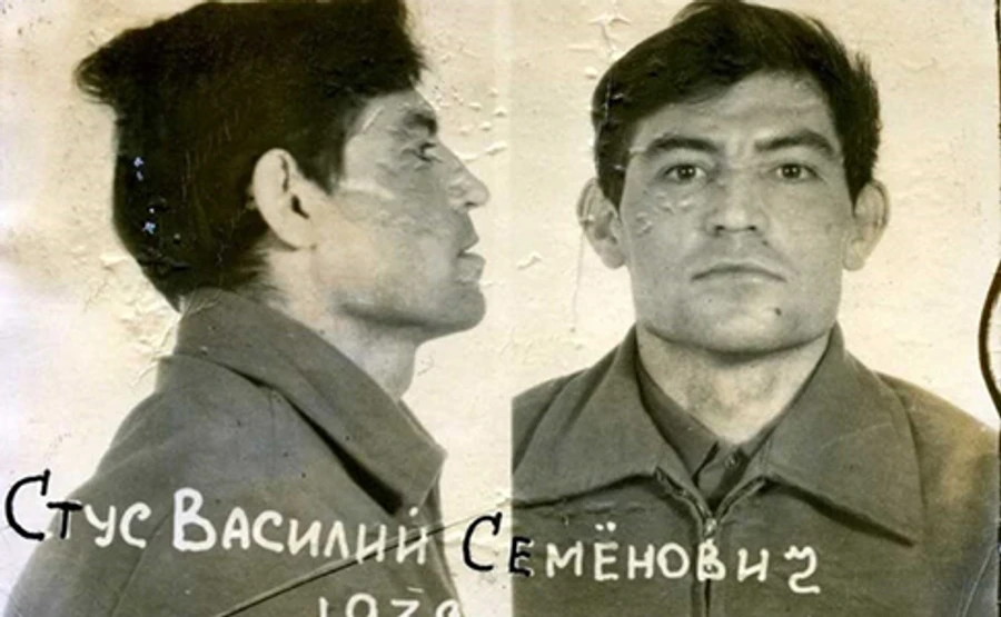 В фильм о Стусе вернут сцену с Медведчуком