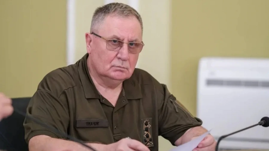 Міноборони планує звільнити начальника академії Сагайдачного після скарг курсантів