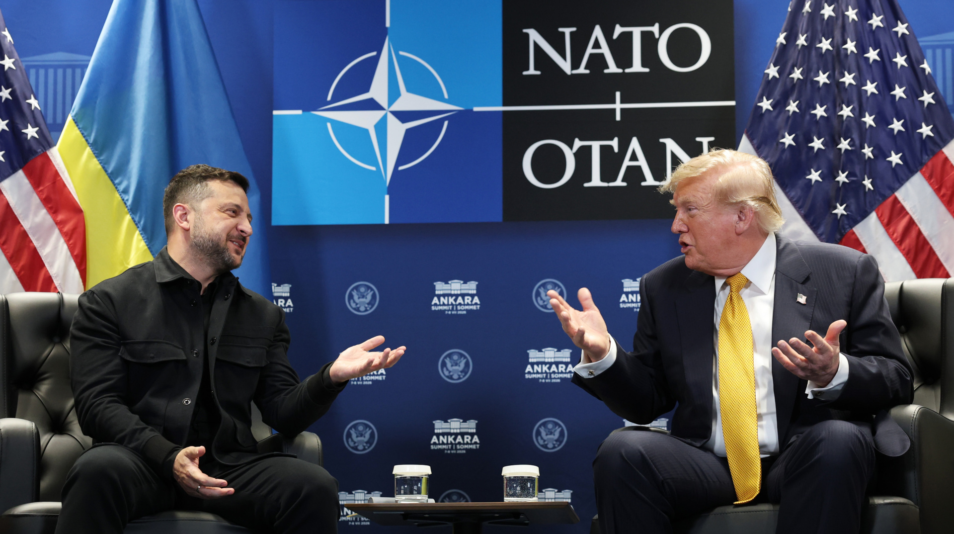 Трамп розповів, чому мирні переговори не будуть у Москві, та отримав жарт від Зеленського