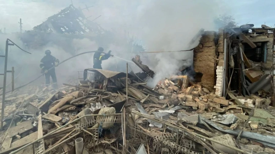 Number of people injured in Russian attack on Kryvyi Rih rises, Nikopol district under attack – photos