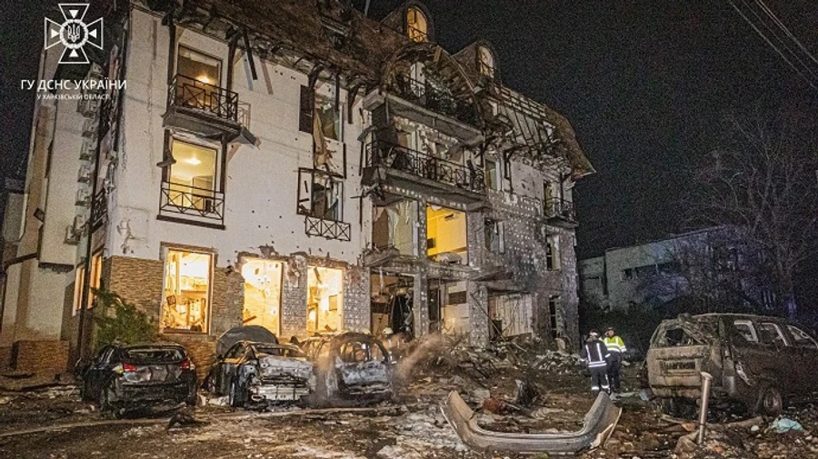 Rescue workers share photos of effects of Russian missile strike on Kharkiv – photo