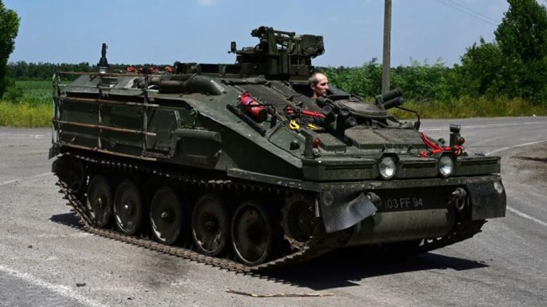 Фонд Притули за день зібрав кошти на 60 БТРів замість 50